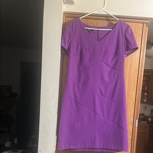 AGB Purple V-Neck Sheath Mini Dress Sz 12